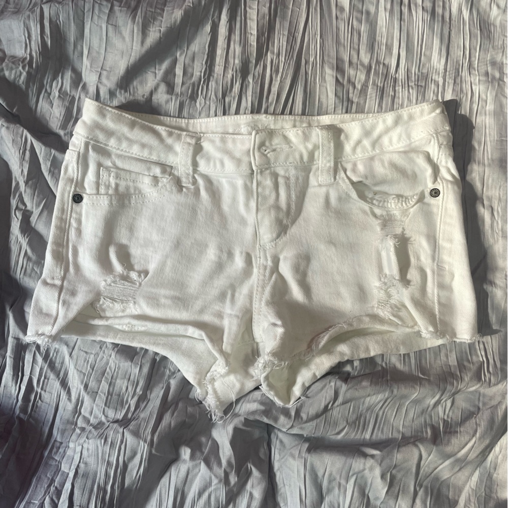 Arizona white Jean shorts size 3